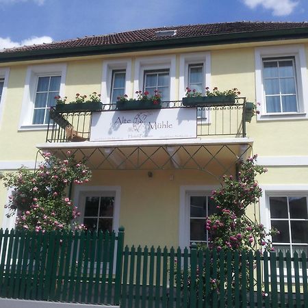 Hotel Pension Alte Muehle Klosterneuburg Extérieur photo